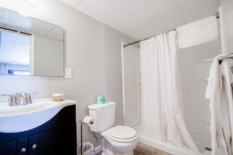 OYO Crossroads Inn image
