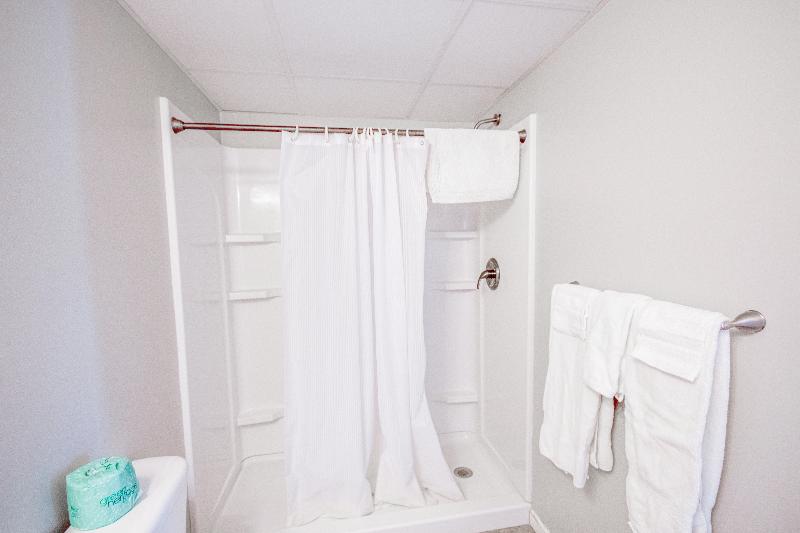 OYO Crossroads Inn image