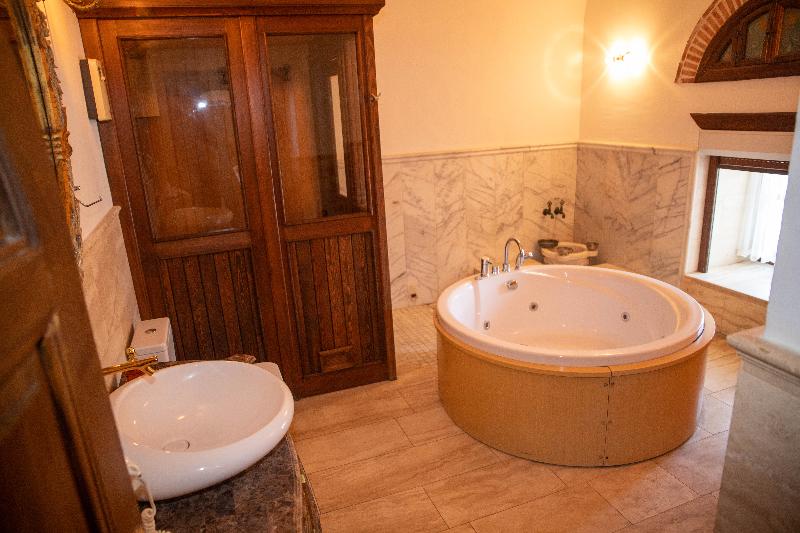 Kervansaray Antique Hotel image