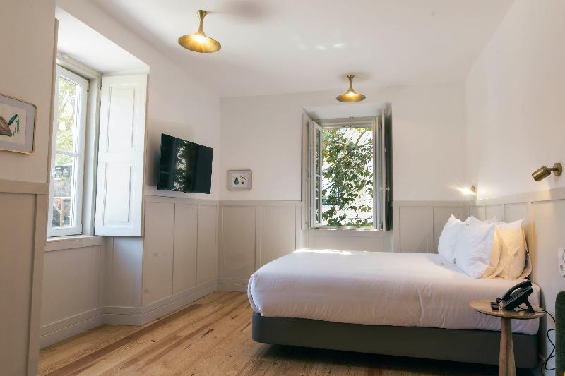 Passeio Sintra Collection