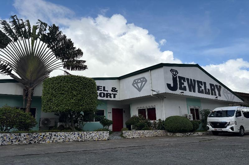 Jewelry Resort And Villas Tagaytay image