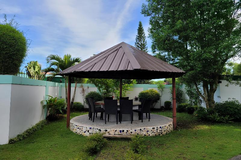 Jewelry Resort And Villas Tagaytay image