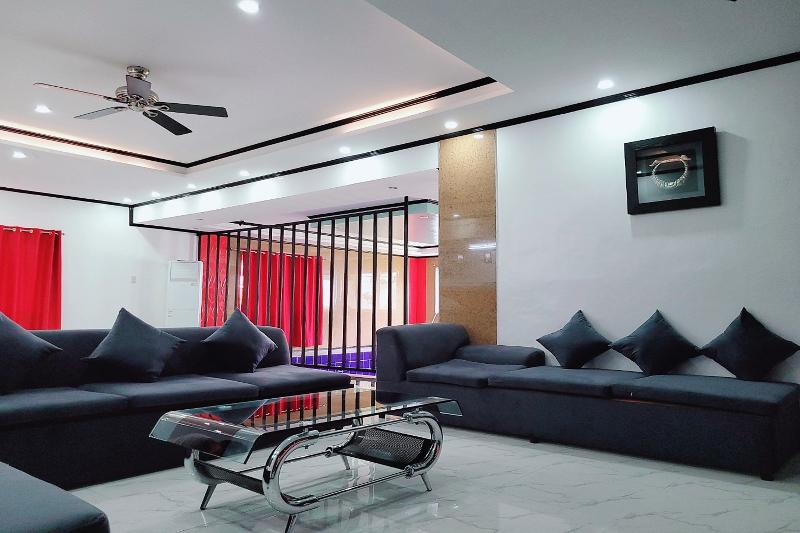 Jewelry Resort And Villas Tagaytay image