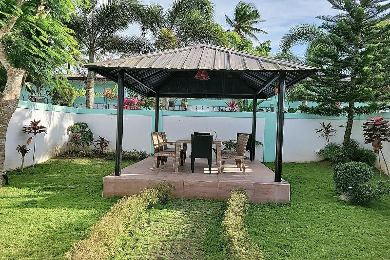 Jewelry Resort And Villas Tagaytay image