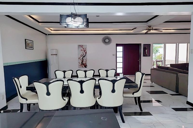 Jewelry Resort And Villas Tagaytay image
