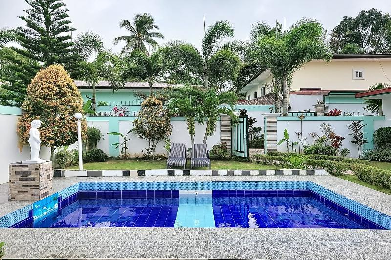 Jewelry Resort And Villas Tagaytay image