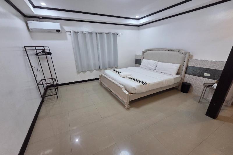 Jewelry Resort And Villas Tagaytay image