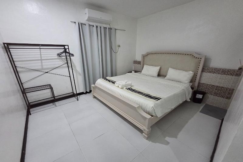 Jewelry Resort And Villas Tagaytay image