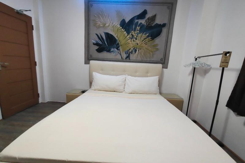 Bergamo Hotel Lingayen image