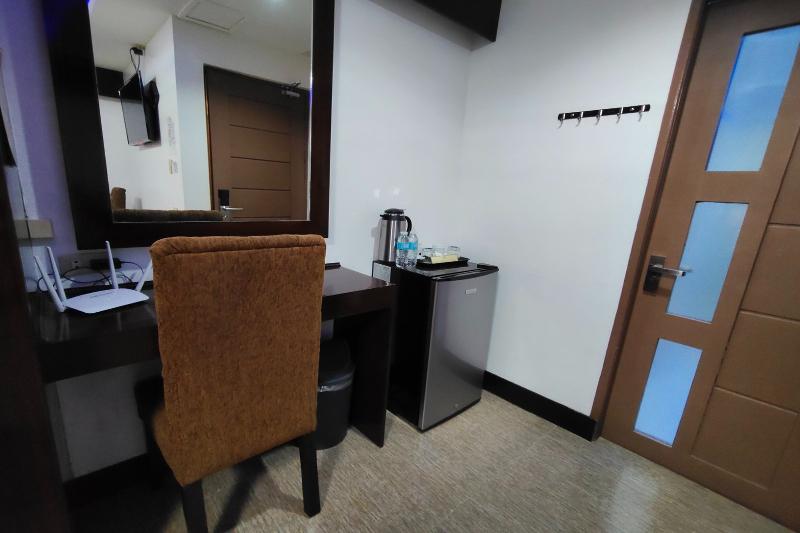 Bergamo Hotel Lingayen image