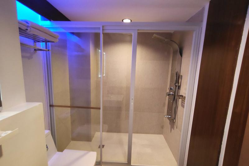 Bergamo Hotel Lingayen image