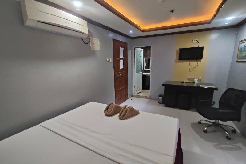 Taj Hotel Tuguegarao image