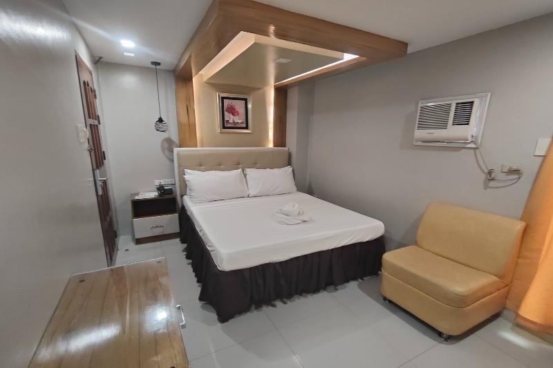 Taj Hotel Tuguegarao image