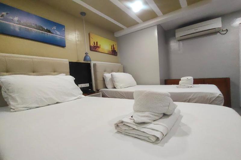 Taj Hotel Tuguegarao image