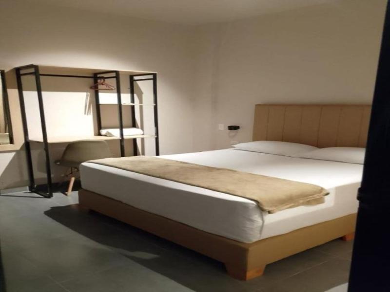History Center Hotel image