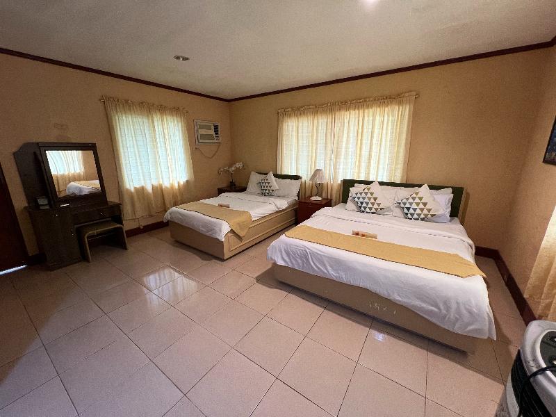 Vista Venice Resort image