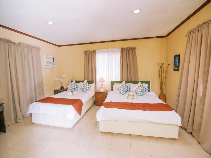 Vista Venice Resort image