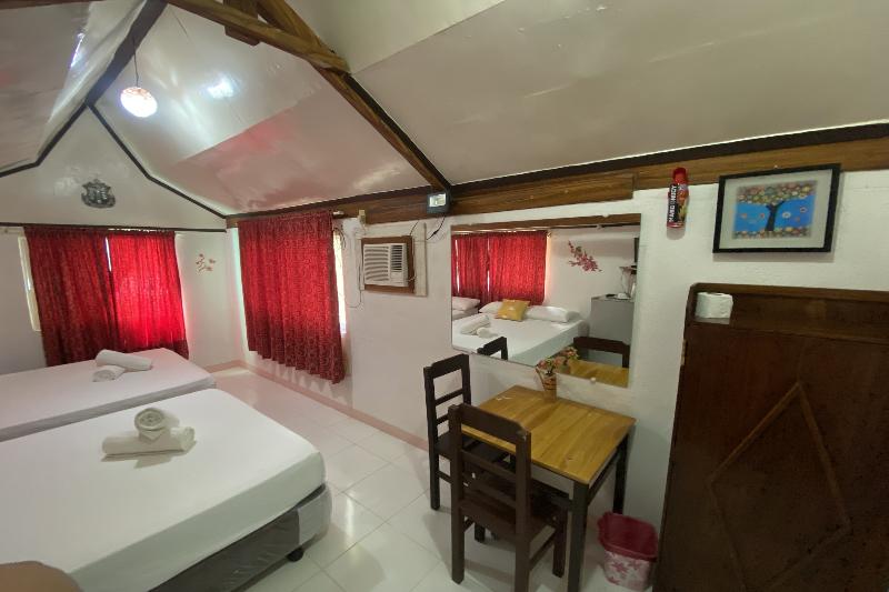 D & A Seaside Cottages image
