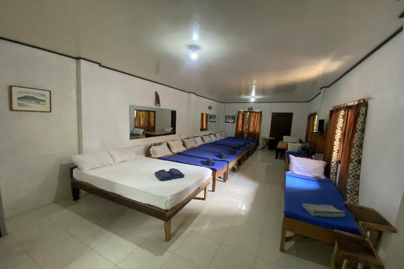 D & A Seaside Cottages image