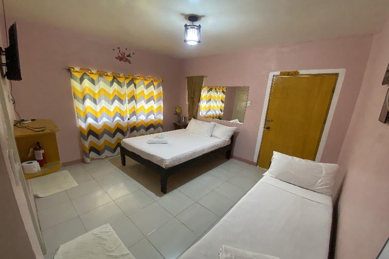 D & A Seaside Cottages image
