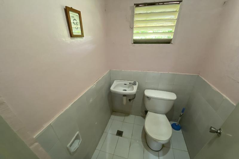 D & A Seaside Cottages image