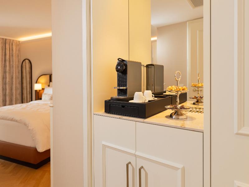 EST Hotel Palais Chotek - NEW OPENING image