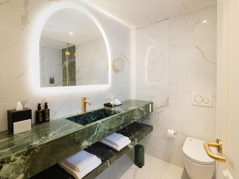 EST Hotel Palais Chotek - NEW OPENING image