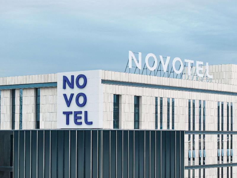 Novotel Yinchuan Lanxigu image