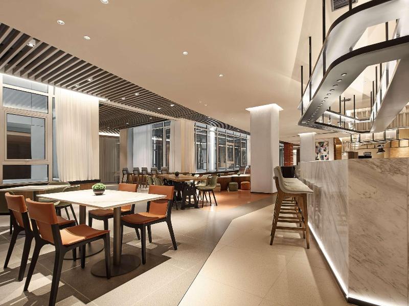 Novotel Yinchuan Lanxigu image