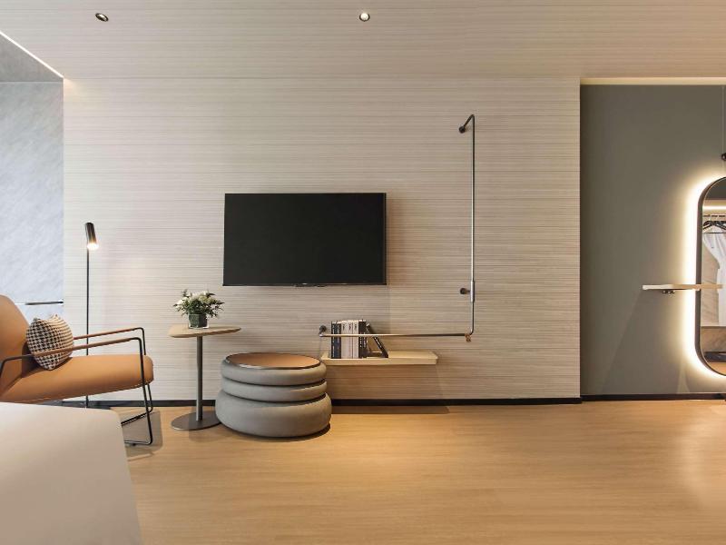 Novotel Yinchuan Lanxigu image