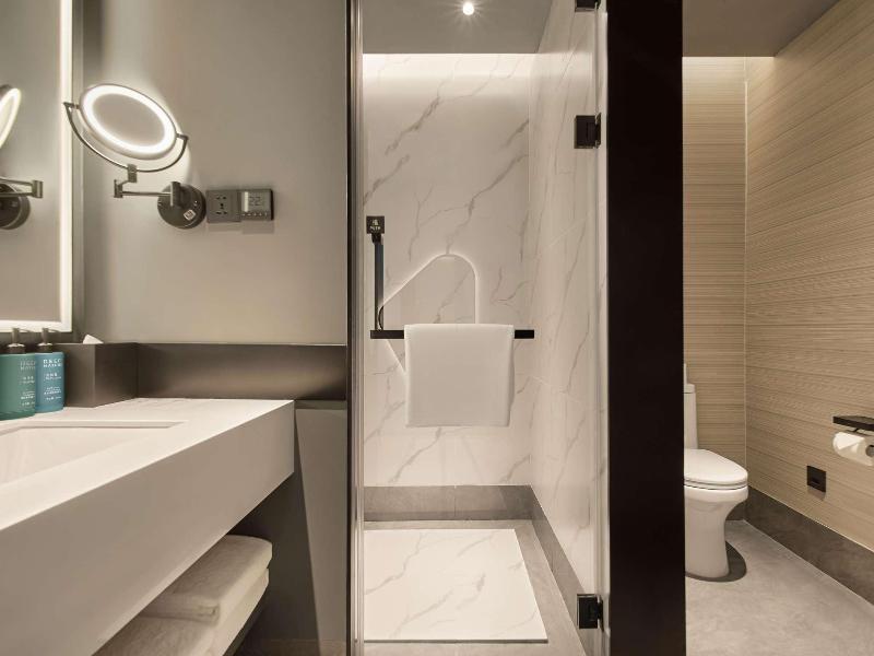 Novotel Yinchuan Lanxigu image