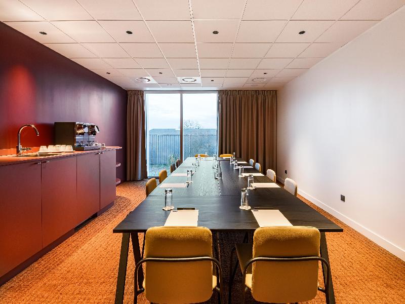 Hampton by Hilton Bordeaux Merignac Airport image