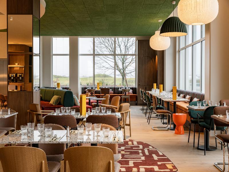Hampton by Hilton Bordeaux Merignac Airport image