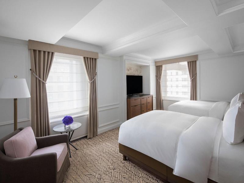 The Ritz-Carlton New York, Central Park image