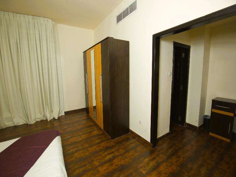Al Manzil Hotel W.l.l image
