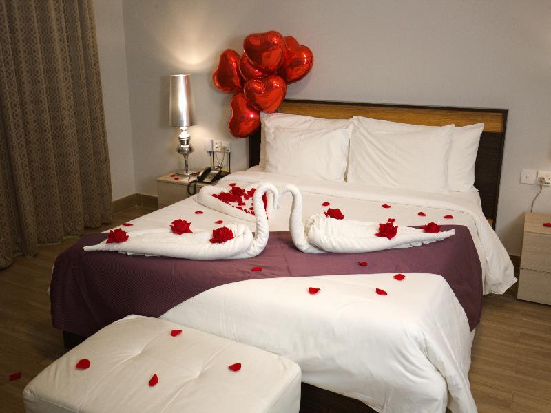 Al Manzil Hotel W.l.l image