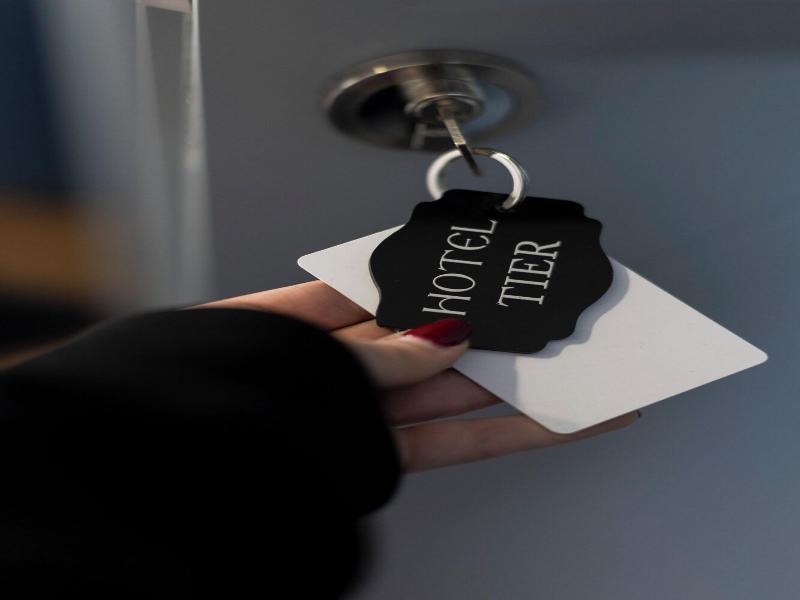 Hotel Tier Center image