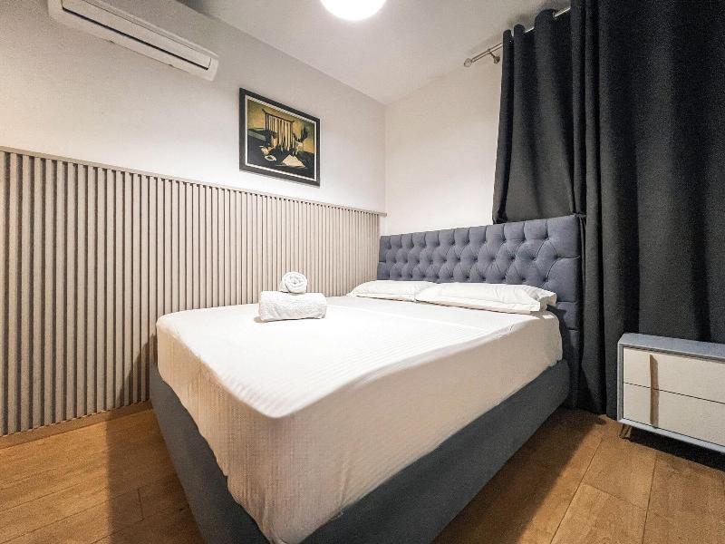 Hotel Tier Center image