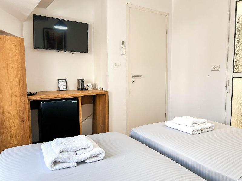 Hotel Tier Center image