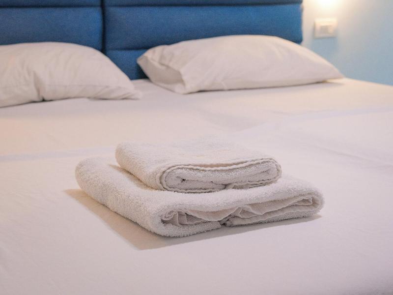 Hotel Tier Center image