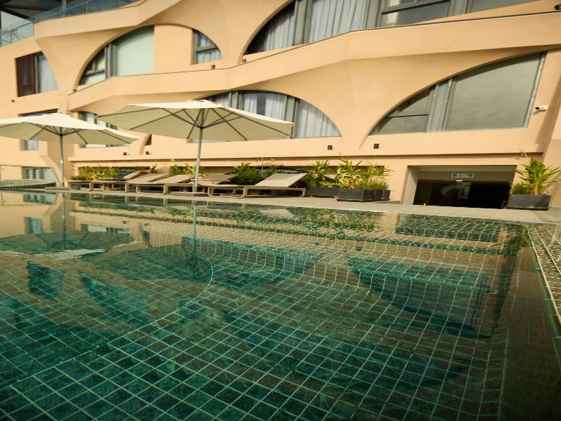 The Iris Signature Hotel And Spa
