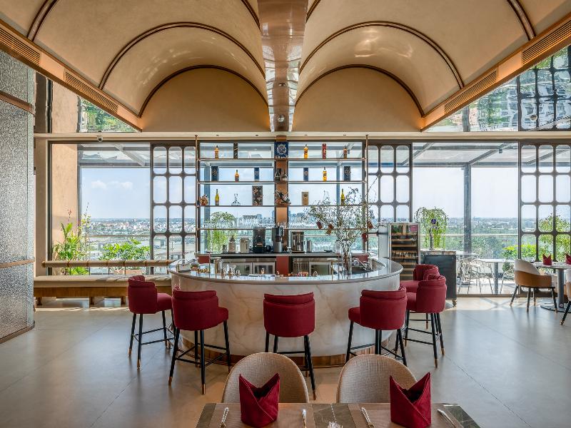 The Iris Signature Hotel And Spa