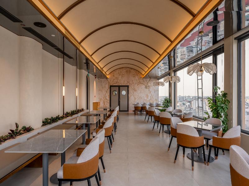 The Iris Signature Hotel And Spa