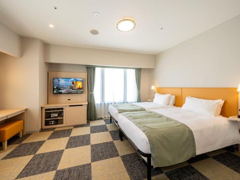 Hotel Monterey La Soeur Naha image