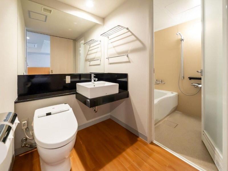 Hotel Monterey La Soeur Naha image