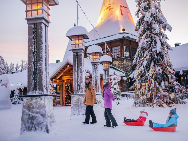 Arctic Panorama Resort 3