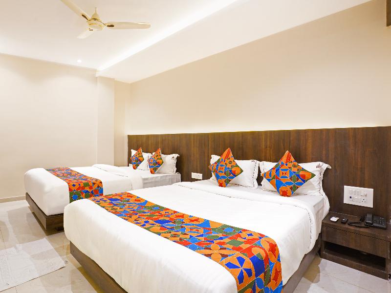 Hotel Casa Royal Residency image