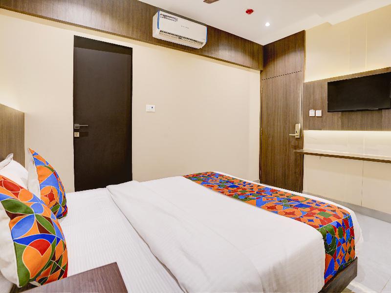 Hotel Casa Royal Residency image
