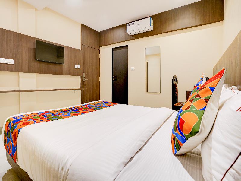 Hotel Casa Royal Residency image