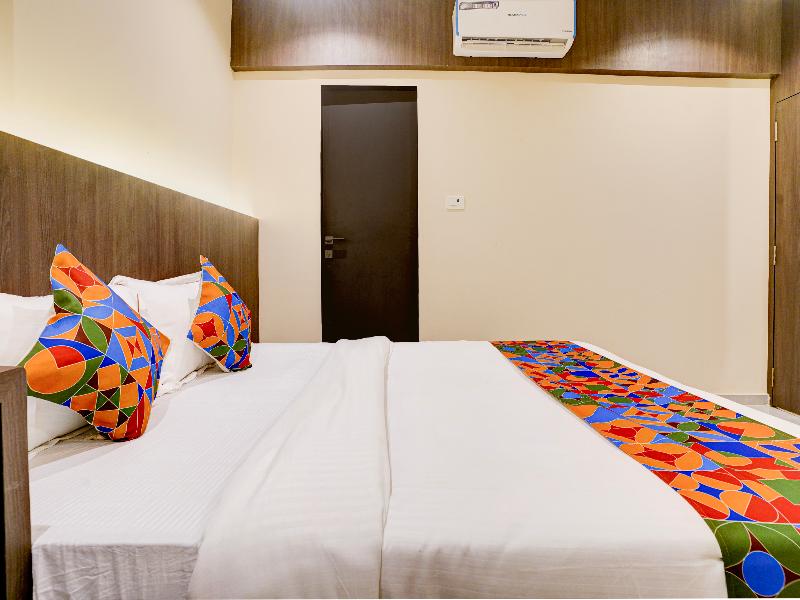 Hotel Casa Royal Residency image